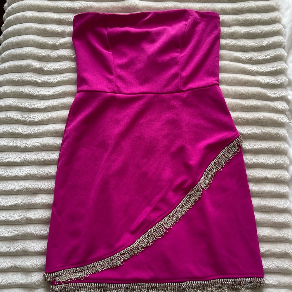 Elegant Pink Strapless Dress with Silver Accents